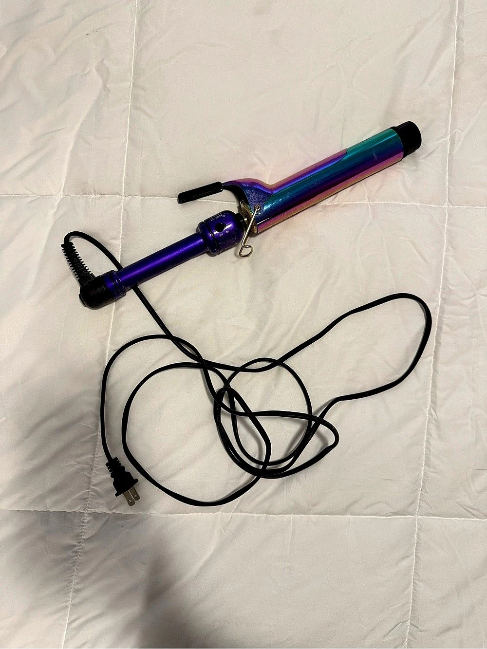 Hot Tools Professional Rainbow 1-1/2” Extended Barrel Titanium Curling Iron